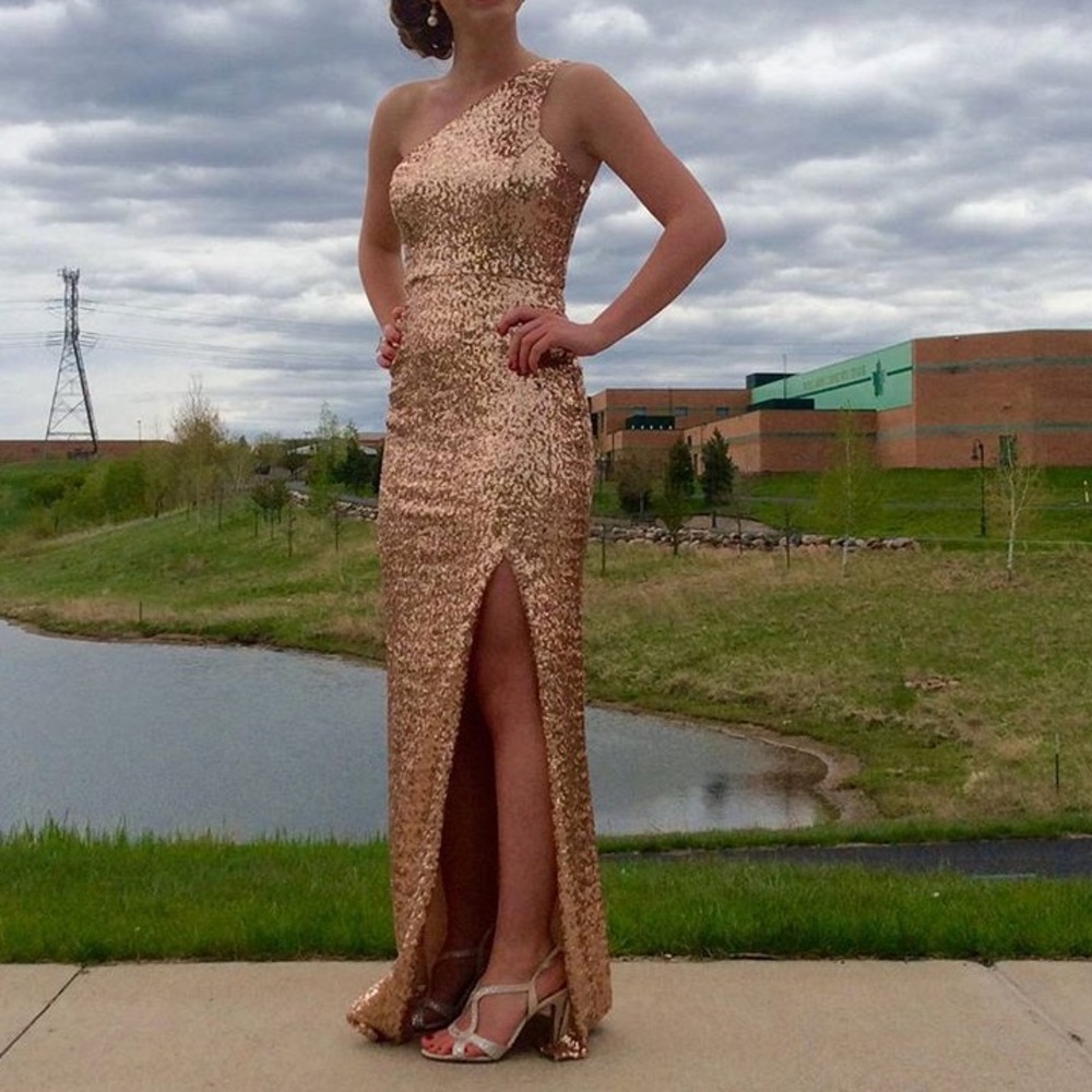 Prom dress
